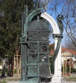 173. legjobb látnivaló: Az évezred kapuja