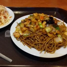 Ezer Íz Kínai Étkezde Budapest - Étel/ital