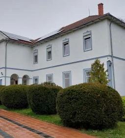 Fábiánics Kastély