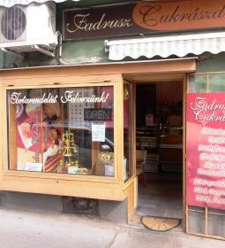 Fadrusz Cukrászda