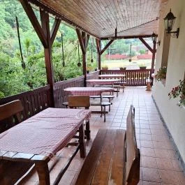 Fakanalas Fogadó Mátrakeresztes - Belső