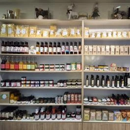 Falatka Fészer Budapest - Belső