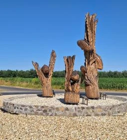 5. legjobb látnivaló: Faragott szobrok (halak)