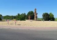 Faragott szobrok (halak) Tengelic