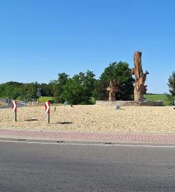 Faragott szobrok (halak)