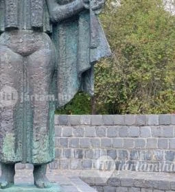 A fasizmus áldozatainak emlékműve