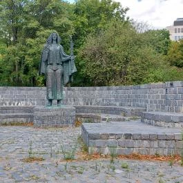 A fasizmus áldozatainak emlékműve Budapest - Egyéb