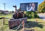 Fat Boy szobor Alsóörs