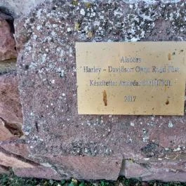 Fat Boy szobor Alsóörs - Egyéb