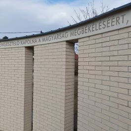 Fatimai kápolna, Solymár - Külső kép