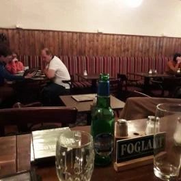 Fecske Presszó Budapest - Belső