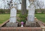 Fehér-Kápolna Buzsák