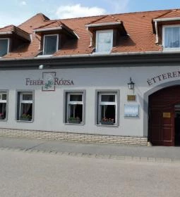 Fehér Rózsa Fogadó étterme