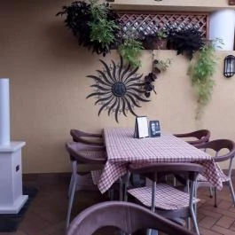 Fék Kávéház Étterem , Balatonakali - Külső kép