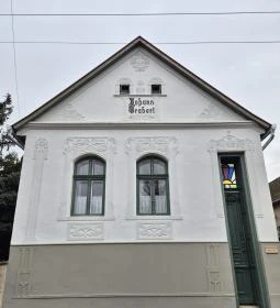 Fekedi Stifolder/ Trabert Hof