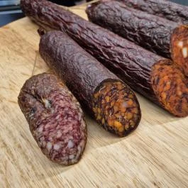 Fekedi Stifolder/ Trabert Hof Feked - Étel/ital