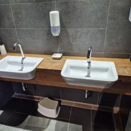 Fekedi Stifolder/ Trabert Hof Feked - Mosdó