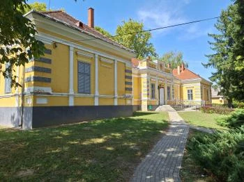 Fekete-kastély Szabás