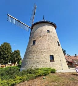  Felsőszentiváni szélmalom