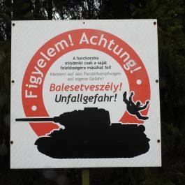 Felszabadulási emlékmű, Nemesmedves - Egyéb