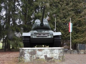 Felszabadulási emlékmű Nemesmedves