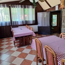 Fenyő Vendéglő Budaörs - Belső