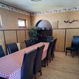 Fenyő Vendéglő Budaörs - Belső