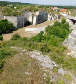 Fertőrákosi Kőfejtő és Barlangszínház