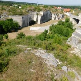 Fertőrákosi Kőfejtő és Barlangszínház Fertőrákos - 