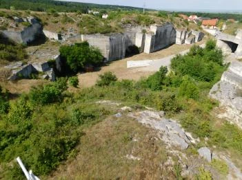Fertőrákosi Kőfejtő és Barlangszínház Fertőrákos