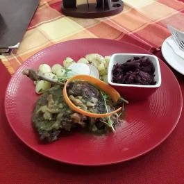 Fiáker Vendéglő & Panzió Zalaszentgrót - Étel/ital