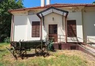 Fiáth-Bezerédj-Gindhy-kiskastély Szedres