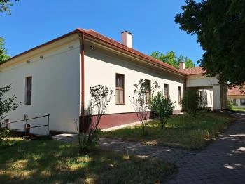 Fiáth-Bezerédj-Gindhy-kiskastély Szedres