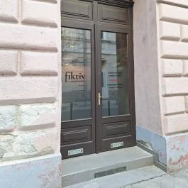 Fiktív Budapest - Külső kép