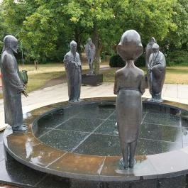 Filozófusok kertje Budapest - Külső kép