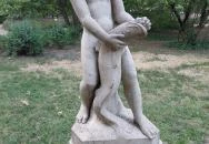 Fiú hallal Budapest