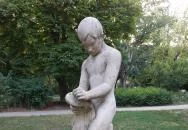 Fiú hallal Budapest