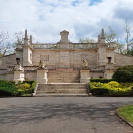 Fiumei úti Sírkert Budapest - Külső kép