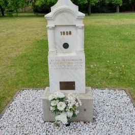 Fiumei úti Sírkert Budapest - Külső kép