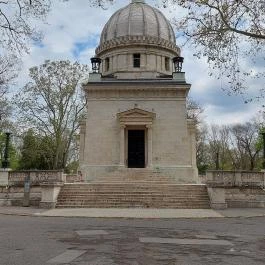 Fiumei úti Sírkert Budapest - Külső kép