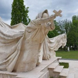 Fiumei úti Sírkert Budapest - Külső kép