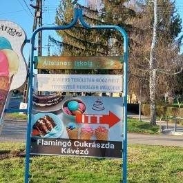 Flamingo Cukrászda, Rétság - Egyéb
