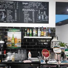 Floga Grill Budapest - Belső