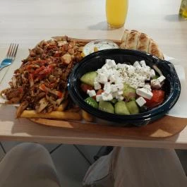 Floga Grill Budapest - Étel/ital