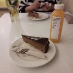 Flow Specialty Coffee Bar & Bistro Budapest - Étel/ital