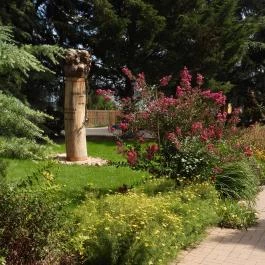 Folly Arborétum, Badacsonyörs - Külső kép