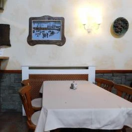 Forgó Étterem , Dunabogdány - Belső