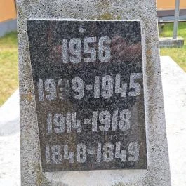 Forradalom és szabadságharc emlékműve, Gyöngyösoroszi - Egyéb