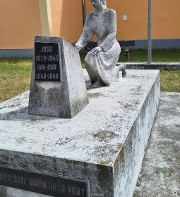 Forradalom és szabadságharc emlékműve