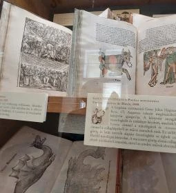 Főszékesegyházi Könyvtár